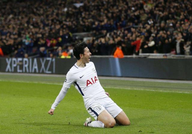  热刺青年军惊艳亮相足总杯  