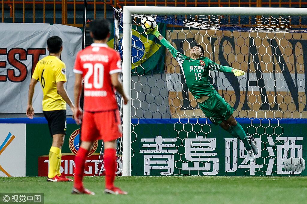  阿斯科利中场控制力出众，传导配合掌控比赛节奏